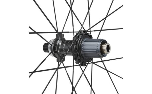 Shimano wheelset Dura-Ace WH-R9270 C60 Tubeless Center Lock spoke 2